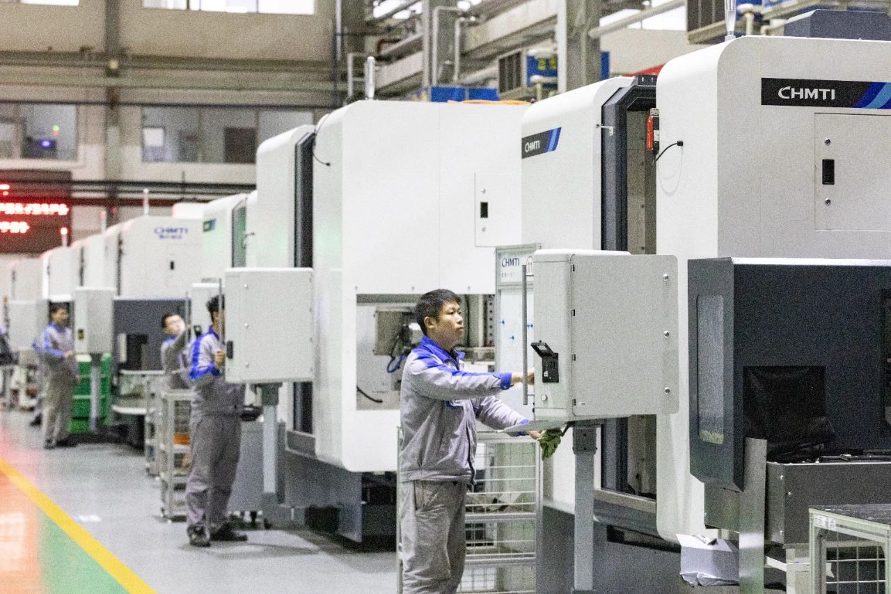 开局即决战 跑出加速度